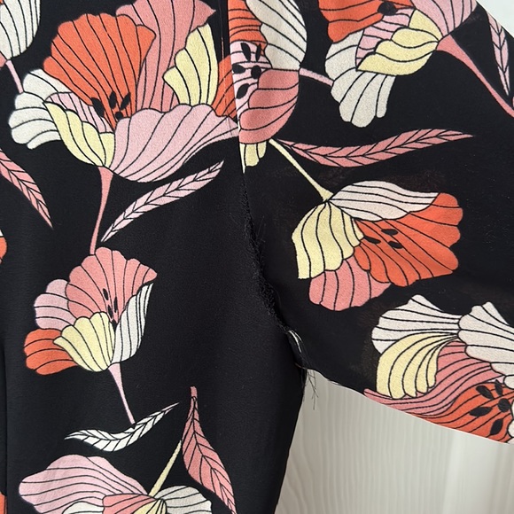 Who what wear mini flutter sleeve dress - Picture 6 of 6